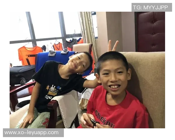 芬奇称赞迪林厄姆训练营表现出色强调其突分接球投篮任务 芬奇称赞迪林厄姆训练营表现出色强调其突分接球投篮任务